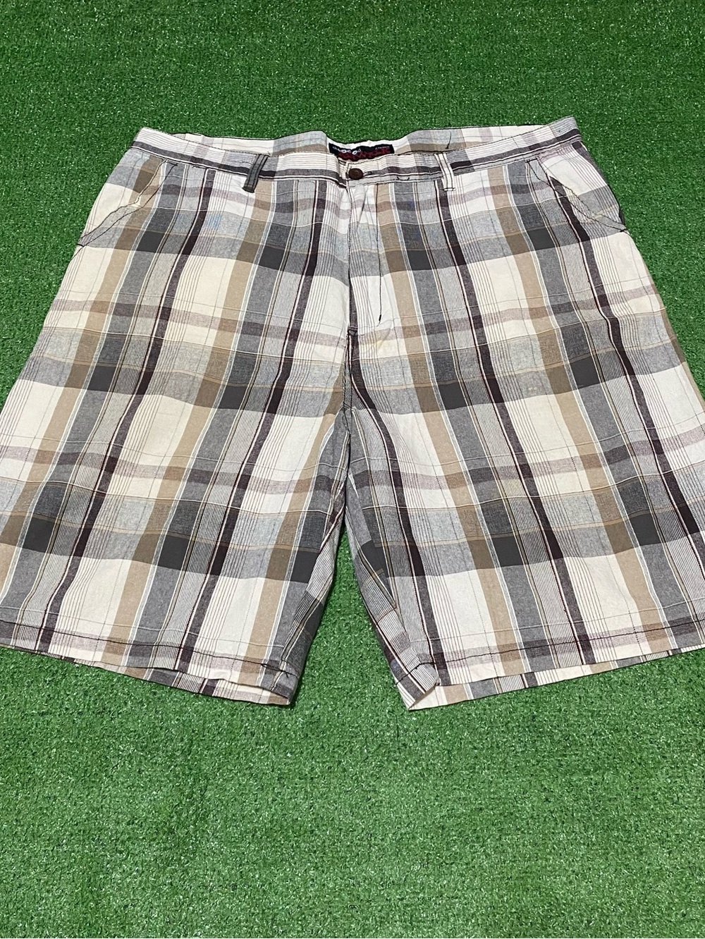 Vintage Y2K Airwalk Baggy Plaid Skater Shorts Men 38 Neutral Earth Tone Gorpcore